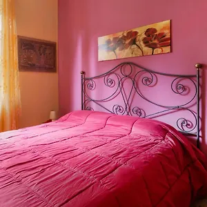 at-armandos-home.sicilyhotelsitaly.net/